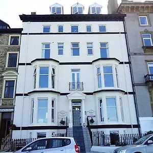 Riviera Guest house Whitby